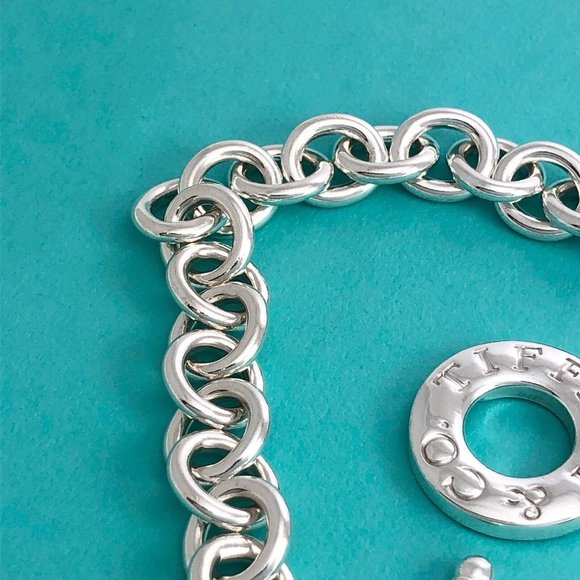 Tiffany & Co Blank Heart Tag Toggle Charm Bracelet in Sterling Silver - Picture 6 of 11